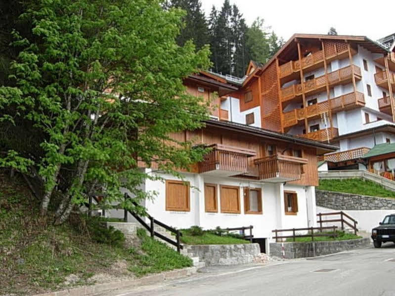 Immobiliare Folgarida Apartments Eksteriør billede
